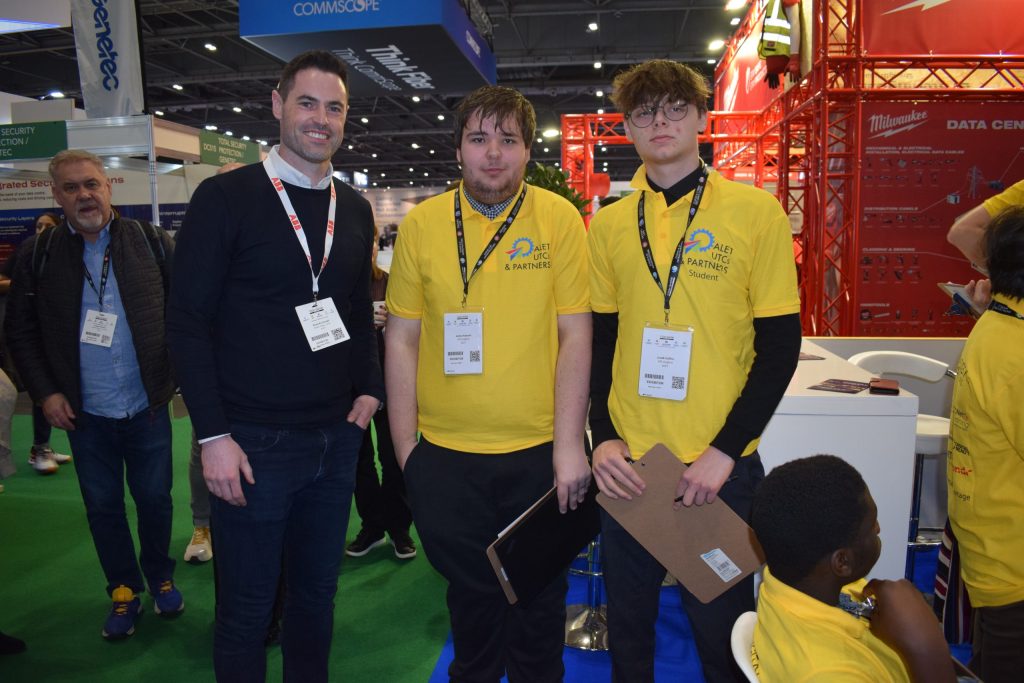 Yondr mentors UTC students at Data Center World conference